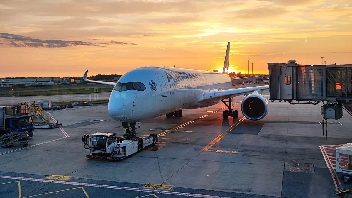 Conciergerie aéroportuaire AirVip Paris service fast track CDG tarifs et prix